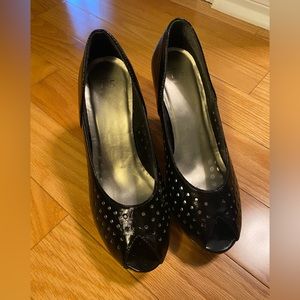 Original 725 black wedge sandals size 8.5